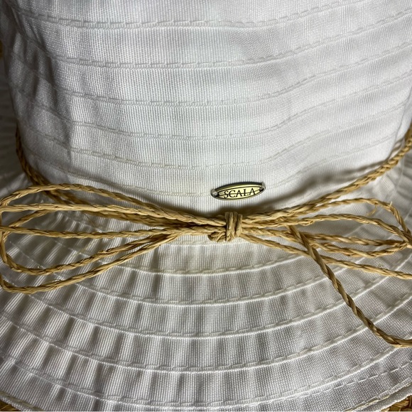 Scala white wide-brim adjustable floppy sun beach hat with tan raffia trim - Picture 2 of 8